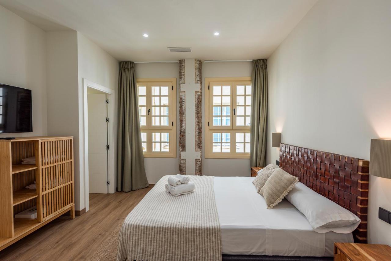 Chinitas Cathedral Apartment มาลากา ภายนอก รูปภาพ