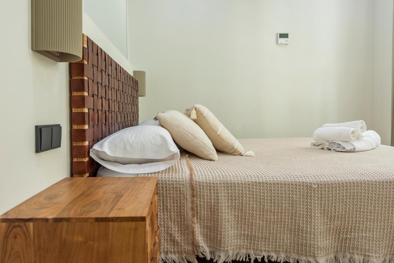 Chinitas Cathedral Apartment มาลากา ภายนอก รูปภาพ